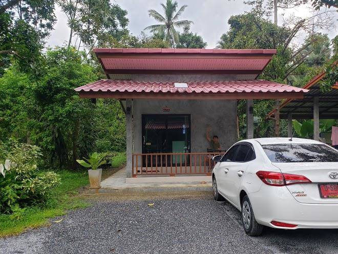 Baan keeree tara khiriwong