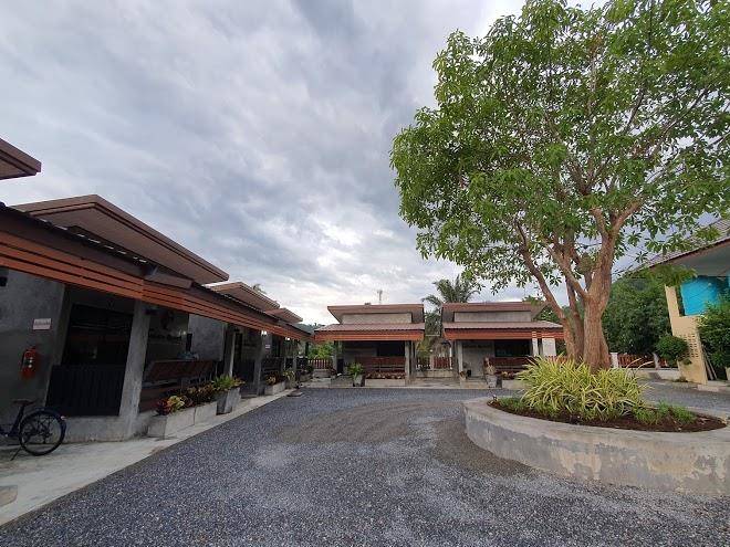 Kiriwong rimtara resort