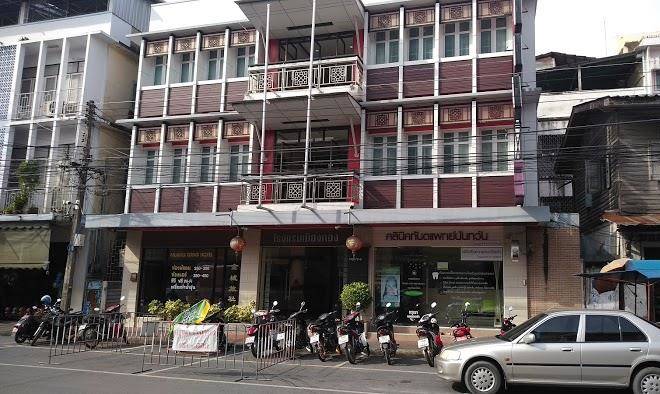 Muang thong hotel