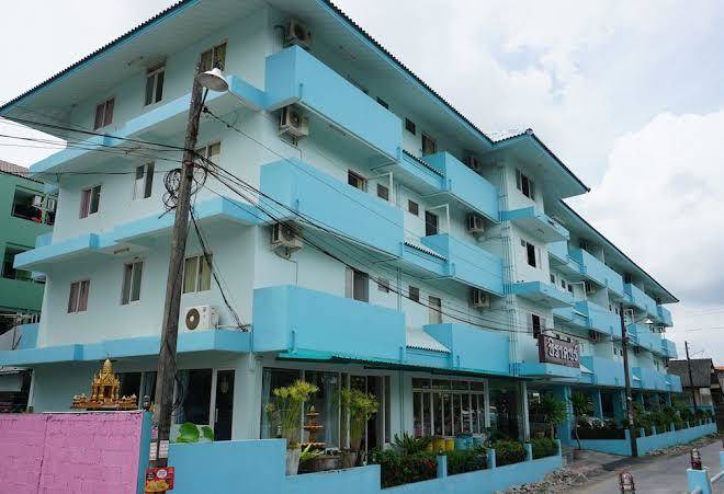Nirakon hotel