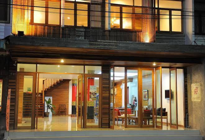 Sukkasem hotel