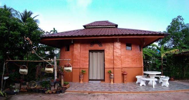 Baan Din Teacher Image