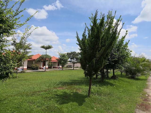 Honeymoon Resort Image