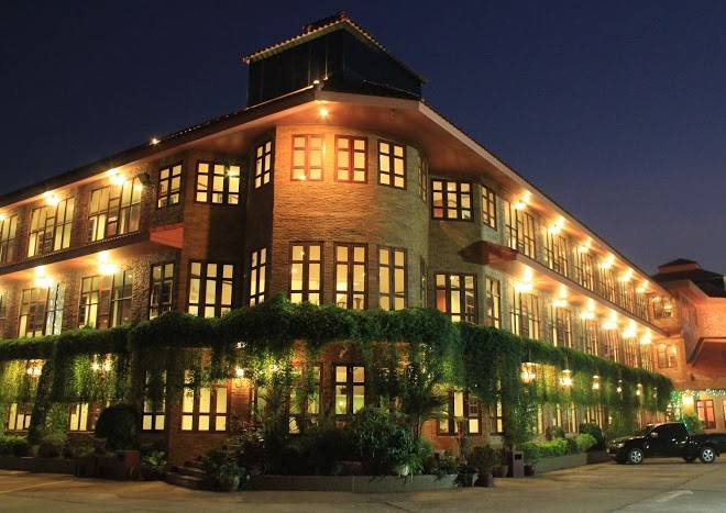 Busayarin Hotel Image