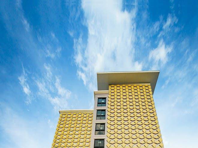 Lux Boutique Hotel Image