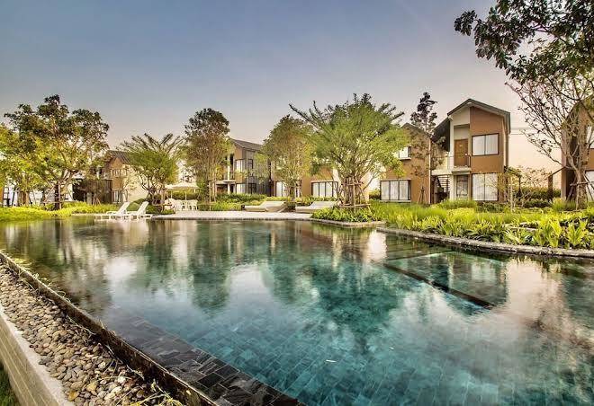 Sak siam lakeside resort