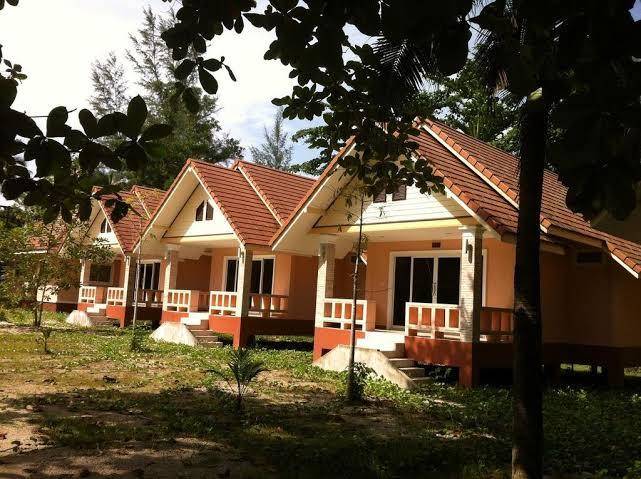 Ao thong beach bungalows