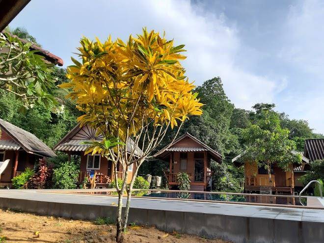 Baan tha khao bungalow