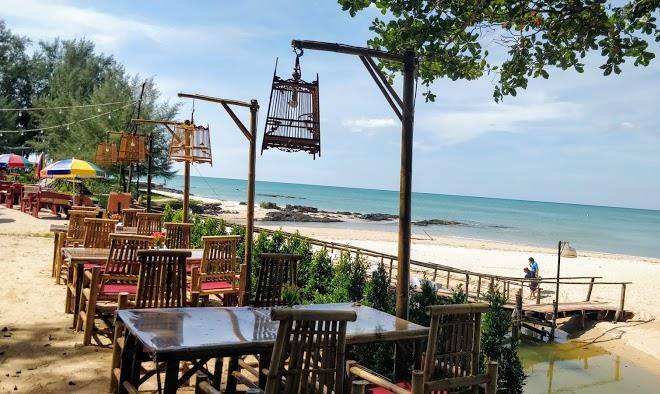 Avani resort & spa khaolak