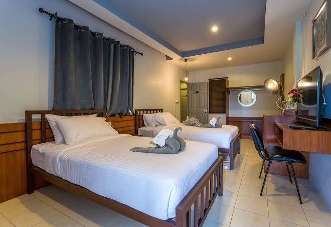Khaolak benzotel hotel
