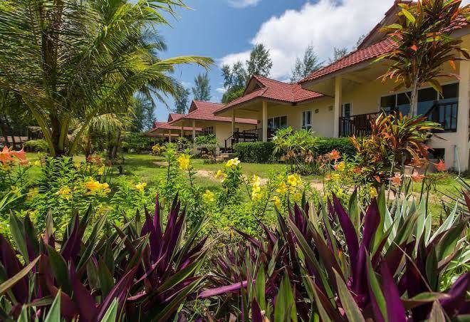 Pranee beach bungalows