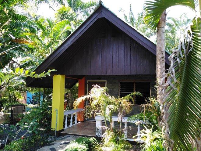Sanuk bungalow