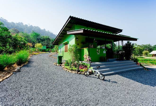 The mouth resort