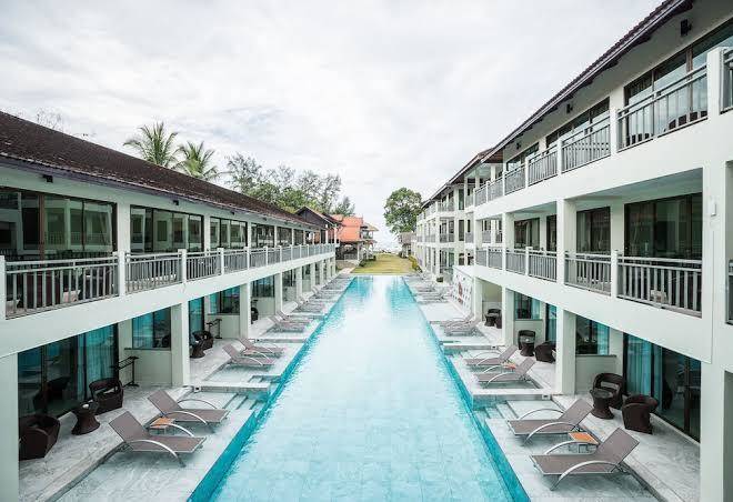 Hive Khaolak Beach Resort Image