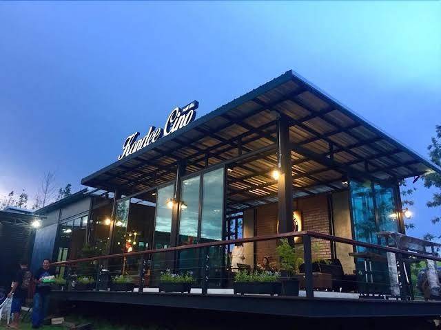 Kondee cino glamping at khao kor