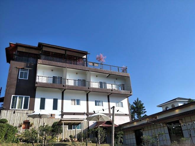 Sakura yama resort