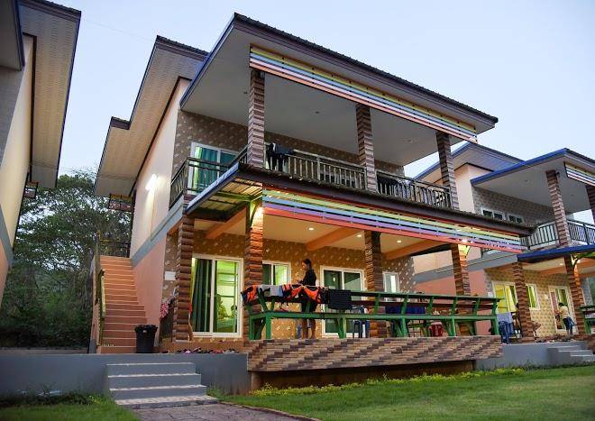 Baansuan river resort