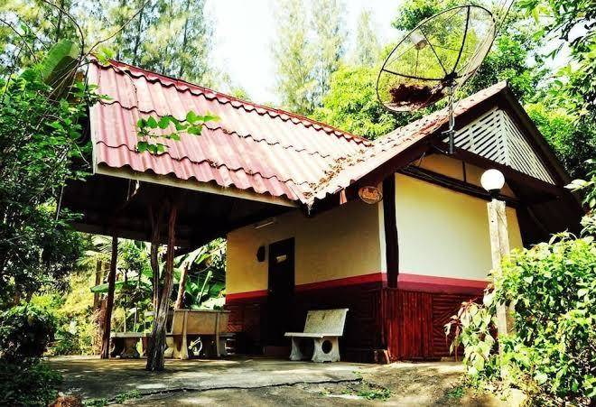 Kaengkrachan riverside resort