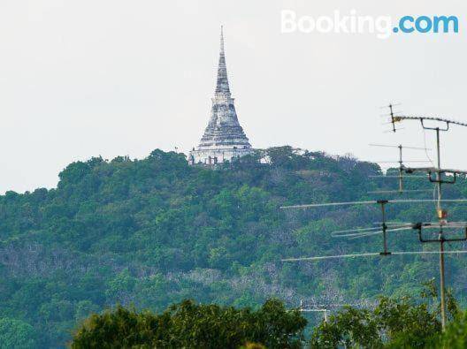 Wake up phetchaburi