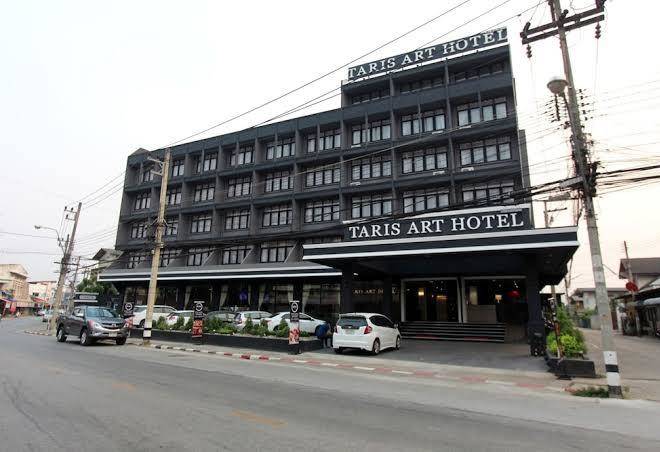 Taris Art Hotel Phrae Image