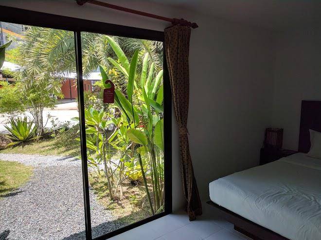 B Happy Resort Image