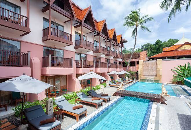 Seaview Patong Hotel Image