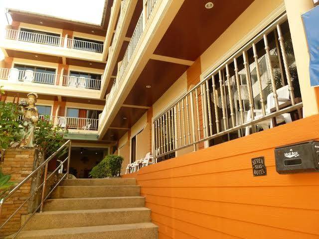 Seven seas hotel