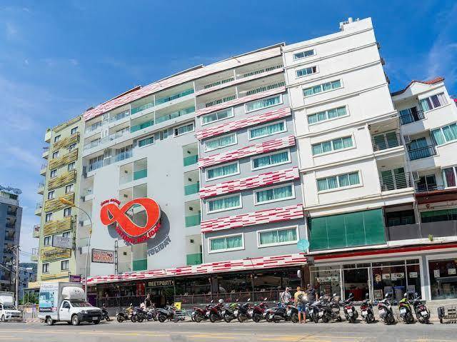 Tuana patong holiday