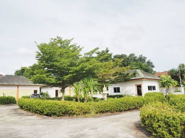 Chaofa resort
