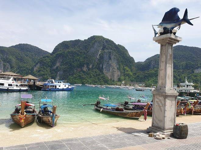 Naiharn Beach Resort Image