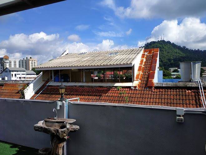 Tee pak dee resident