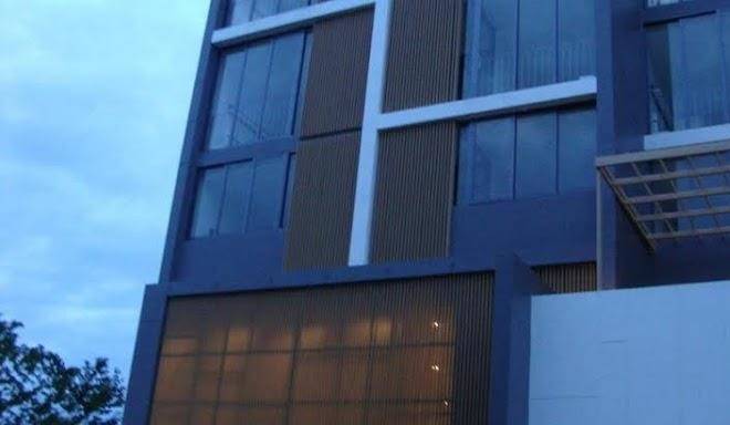 The square condominium phuket