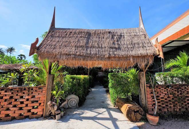 Phuket num noi