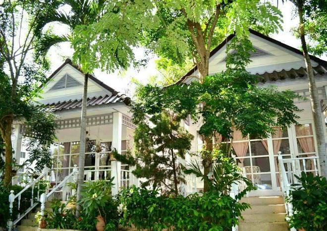 Prathana garden resort