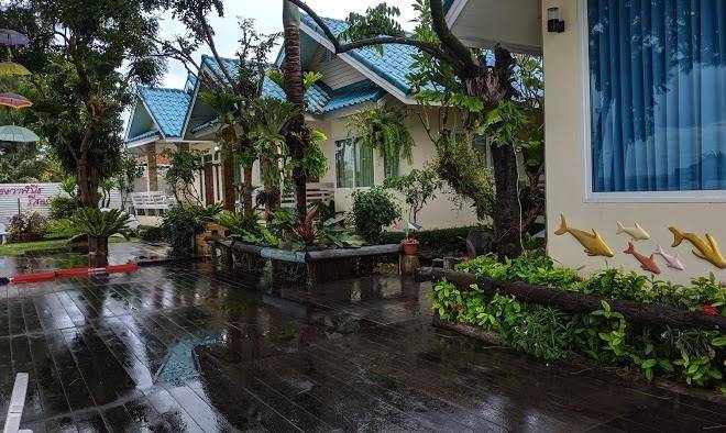 Whale creek resort