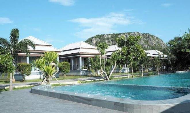 Kp mountain beach resort