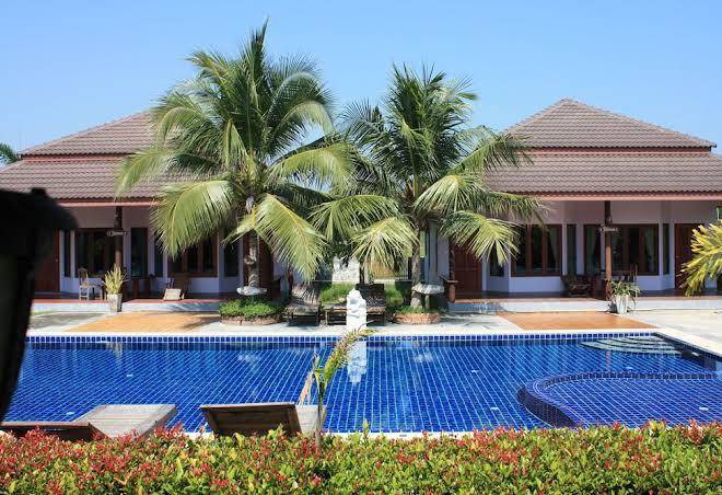 Waterside resort