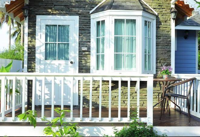 La Perouse Boutique Resort Image