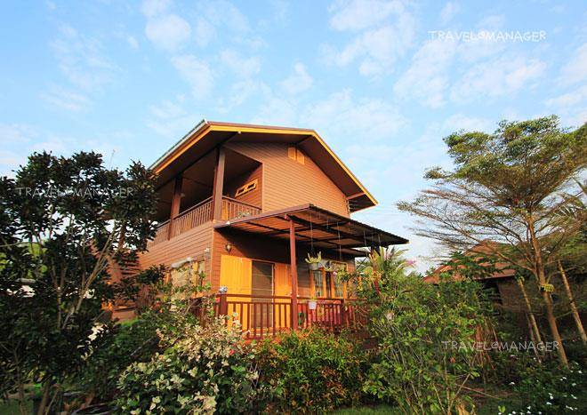 Father and mother's home homestay
