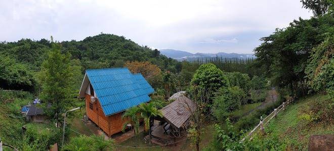Baan nuen kao at suan phueng