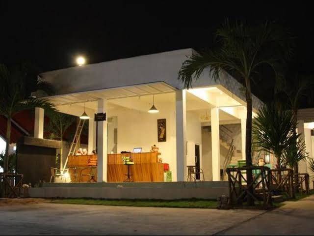 Bann chomjan resort