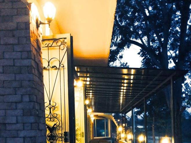 Dandelion resort