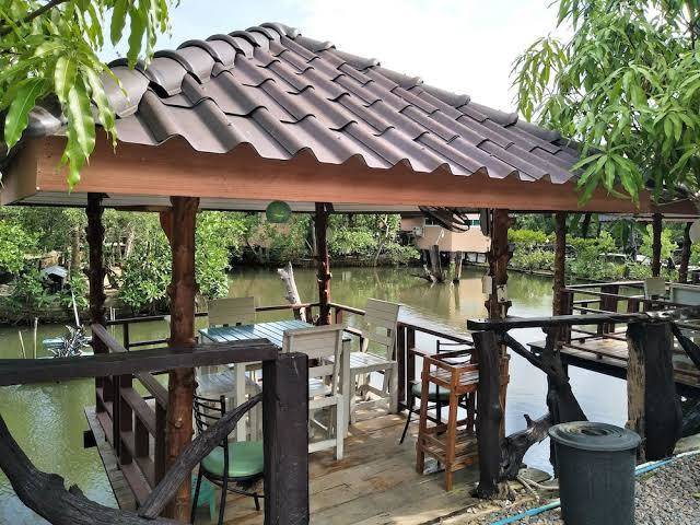 Baanmai resort