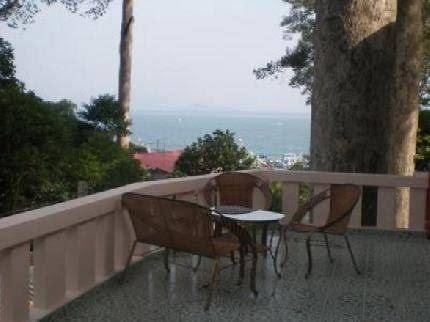 Ban Samet Hill Image