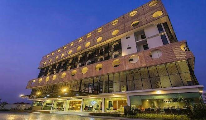 Hotel fuse