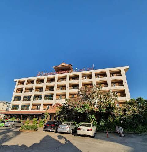 Rayong Lanna Hotel Image