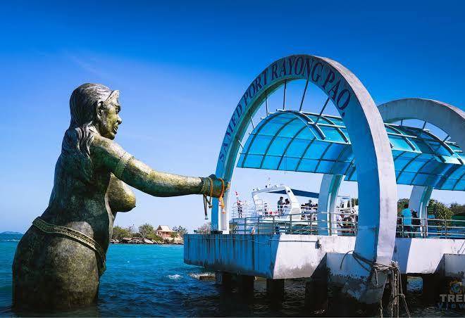 Samed port view