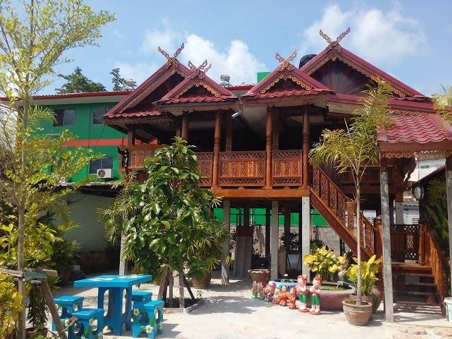 Suksomjai hotel