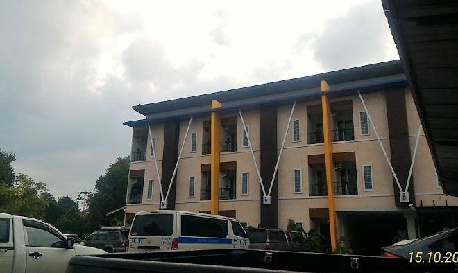Triple v hotel