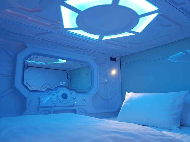 Avagard capsule hotel